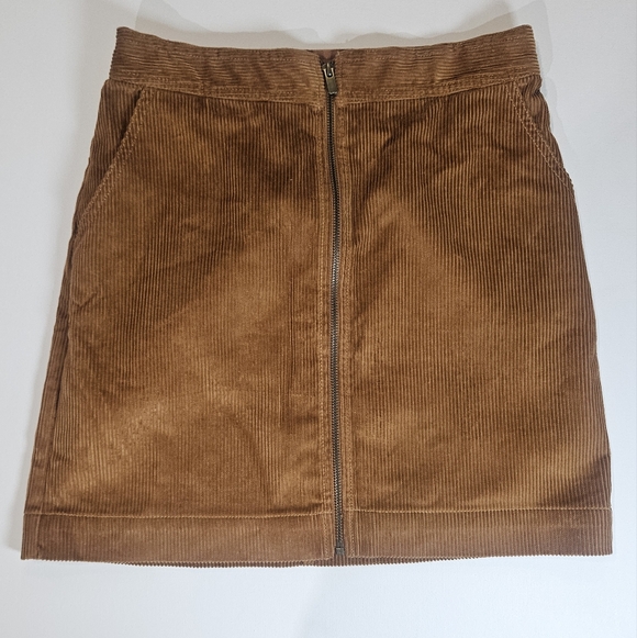 Gap Corduroy Mini Skirt‎ Womens Size 4 Tan - Picture 2 of 6